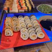 北角維港凱悦Lunch buffet kit kat主題甜品超邪惡！