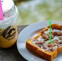คาเฟ่&ร้านอาหาร วิวท้องนา