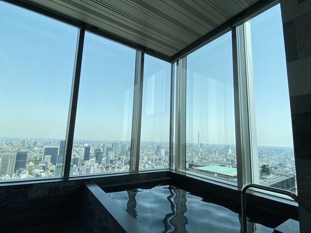 大手町　東京を一望できるテラスとスパ🛁【フォーシーズンズホテル東京大手町】