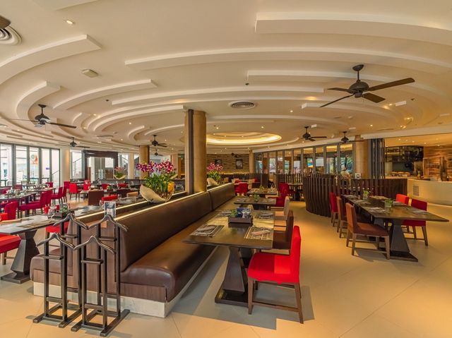 Grand mercure patong ที่พักสุดเลิศใจกลางป่าตอง💚