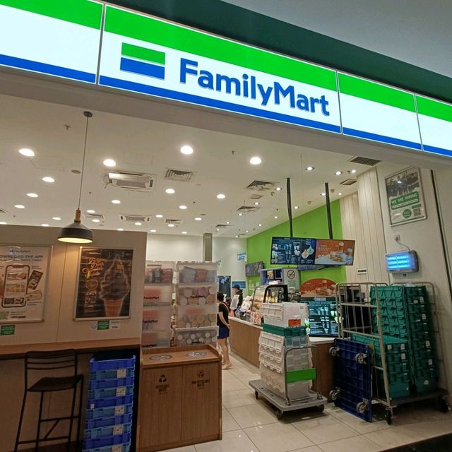 Quick Meals at Family Mart 