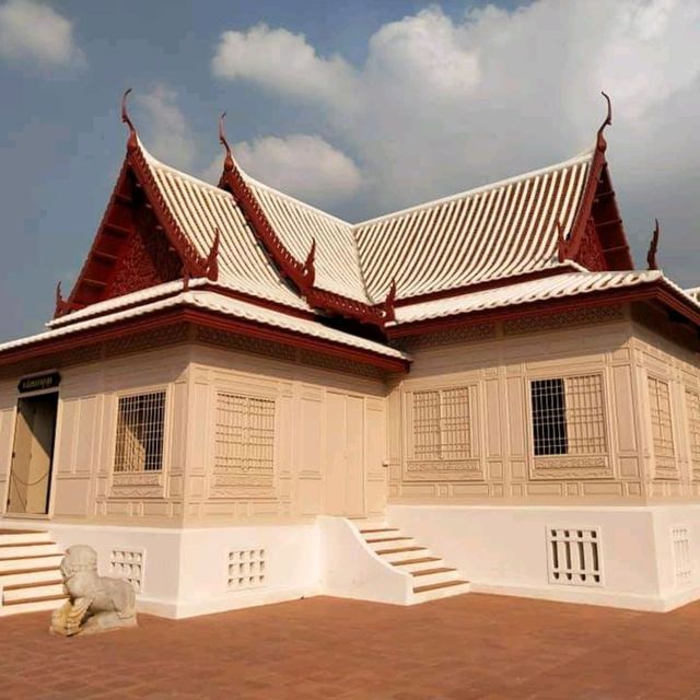 เที่ยวเมืองเก่าอยุธยา...ชมพระราชวังจันทรเกษม