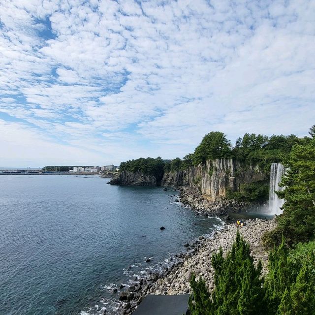 제주도 홀로여행 - 정방폭포
