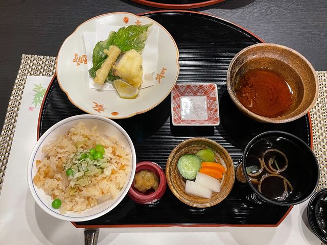 伊豆今井浜東急ホテル内にあるお魚新鮮！レストラン