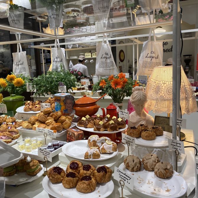 여의도 디저트 맛집 <카페 레이어드>☕️🥐 | 트립닷컴 서울 트래블로그