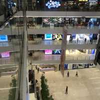 Newest Shoopping Mall.. Takashimaya