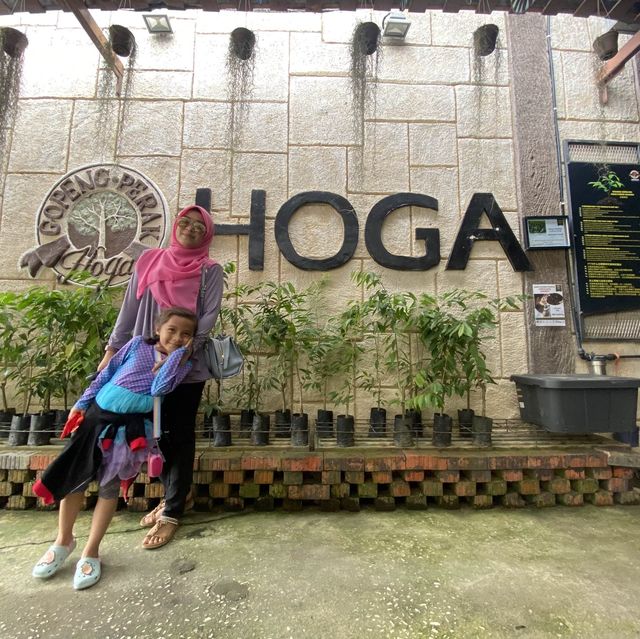Hoga Valley.Tea Farm No Traffic Less Crowded!
