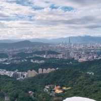 內湖碧山巖