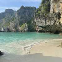 Maya Bay อ่าวมาหยา สวรรค์แห่งทะเลอันดามัน