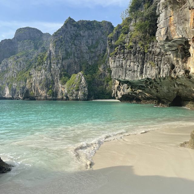 Maya Bay อ่าวมาหยา สวรรค์แห่งทะเลอันดามัน