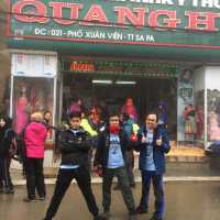 Trekking to Fansipan 
