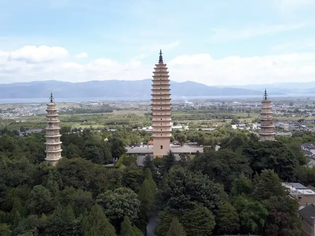 Three Pagoda | lovely day in Dali