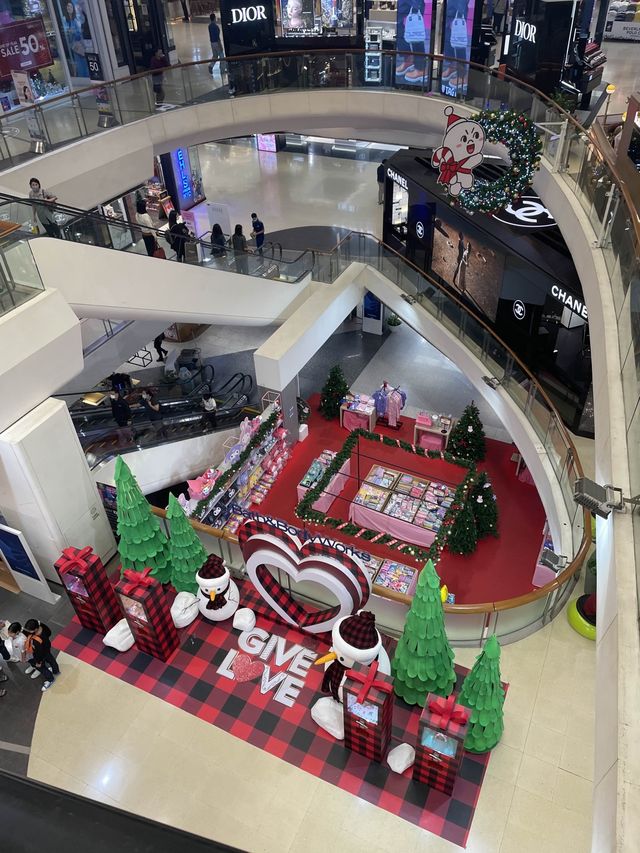 เซ็นทรัลลาดพร้าว(งานคริสต์มาส)