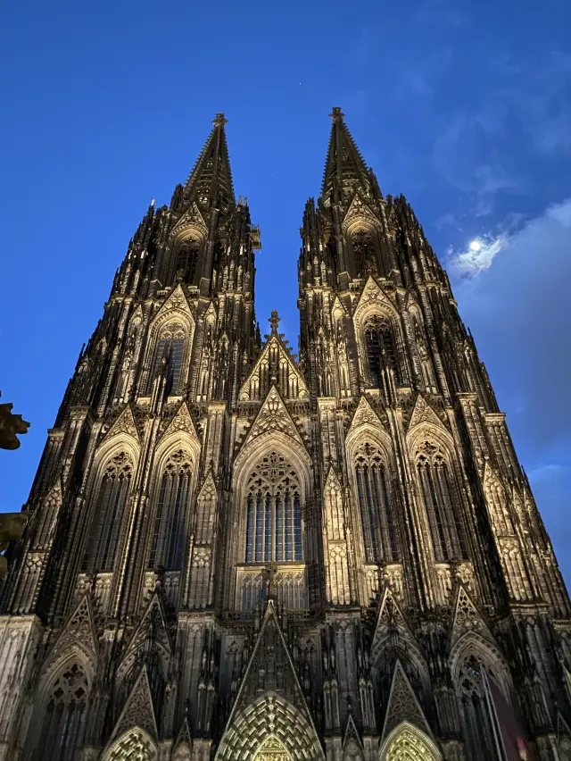 德國🇩🇪科隆大教堂登頂攻略