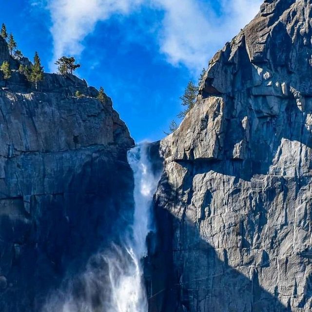 Yosemite falls 