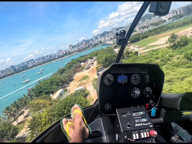 A must to do: Helicopter ride 🚁 