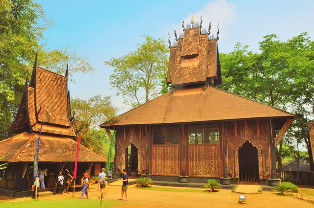 Thai Tourism: Chiang Rai Black Temple, Alternative Collision of Modern Art