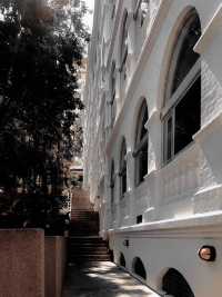 Hong Kong · Black and White Art Center hidden in the park ｜