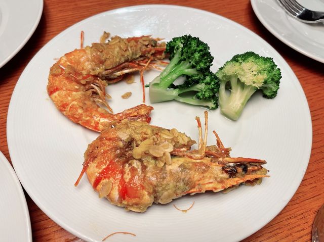 新鮮龍蝦任食自助餐