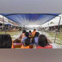 ตลาดน้ำอัมพวา ตลาดน้ำริมคลอง
