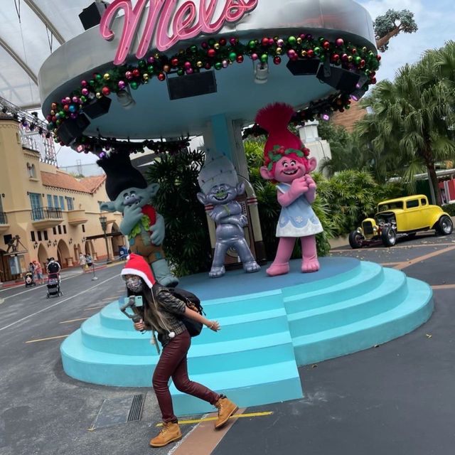 Universal Christmas 