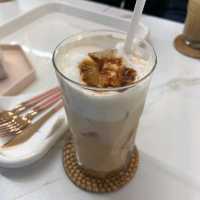 ์ ์ฃผ ํ๋ผ์๋ชฉ์ ๊ทผ์ฒ ์นดํ ์ถ์ฒ : ์ค๋ฆฌ๋ธ