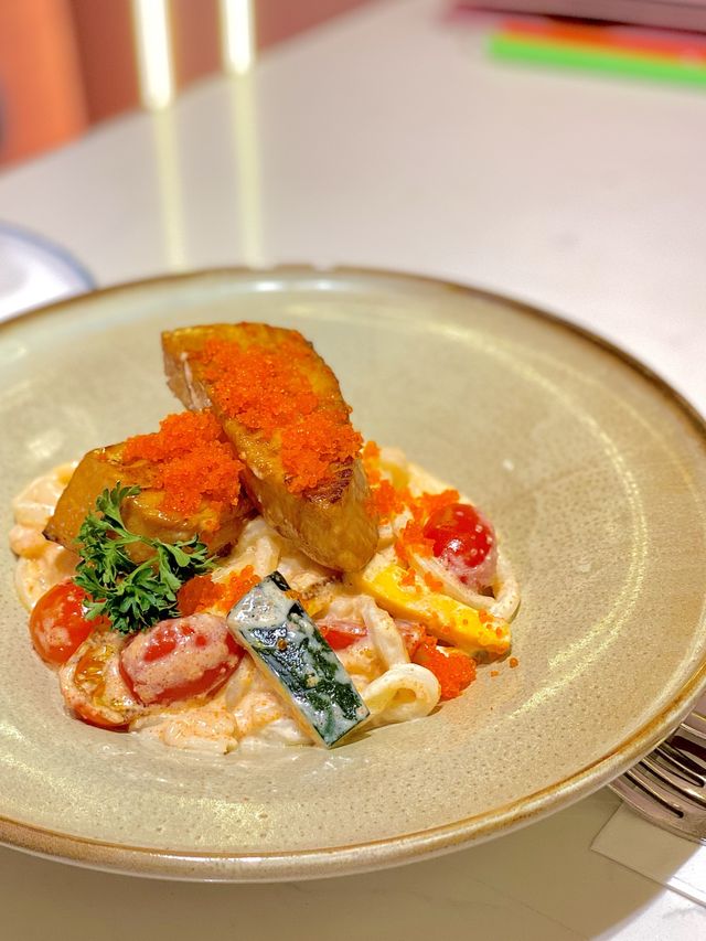 打卡餐廳 📷 粉紅色Fusion Cafe🌸