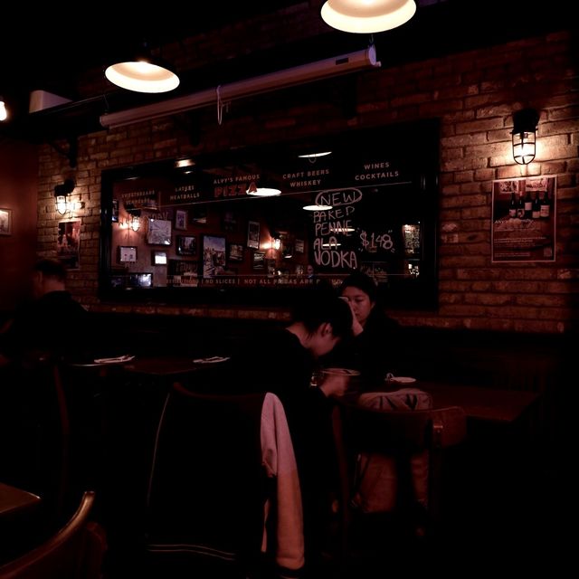 懷舊美式酒吧手工薄餅