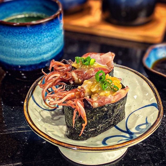 有位坐的立食壽司店