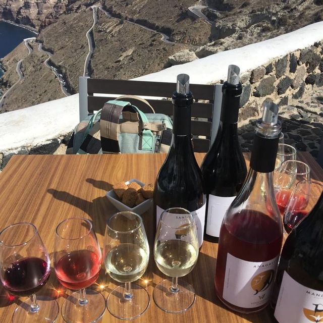 Santorini wine tasting with amazing view!