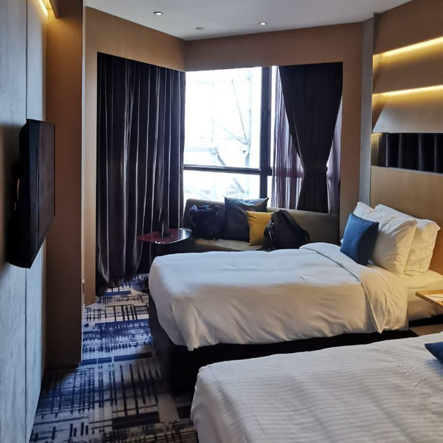 人均$200入住維港景色酒店😆