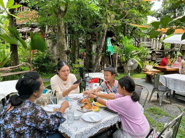 บ้านลานลูกไม้ จ.ศรีสะเกษ