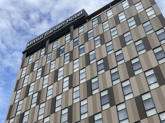 キャナルシティ博多が目の前『三井ガーデンホテル福岡祇園』(フロント)