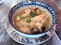 หมู ตั่ว เฮีย ครบเครื่องเรื่องสตรีทฟู้ด