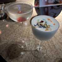 MO BAR - just elegant! 