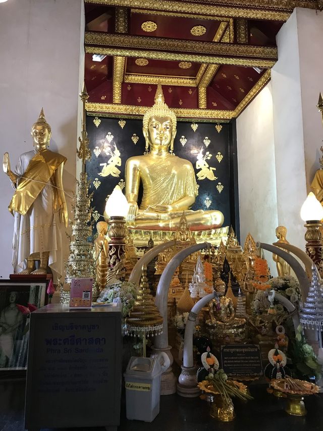 พระพุทธชินราช