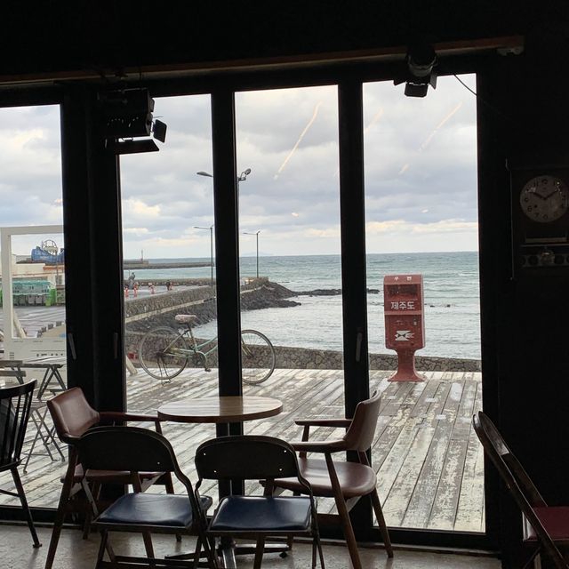 제주 오션뷰 카페, 카페 한라산