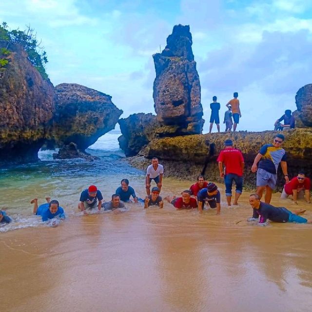 Banyu Meneng Beach