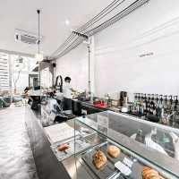 TOMATO Cafe