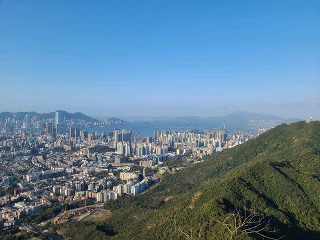 香港人之山~獅子山🦁