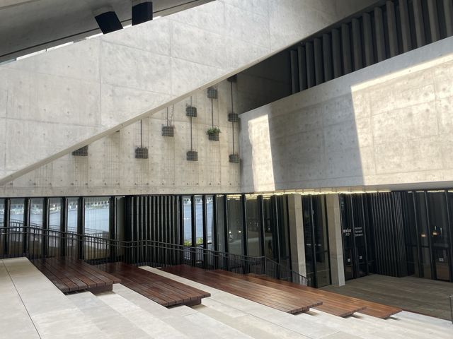 舒適休閒的地方 西九龍文化區M+