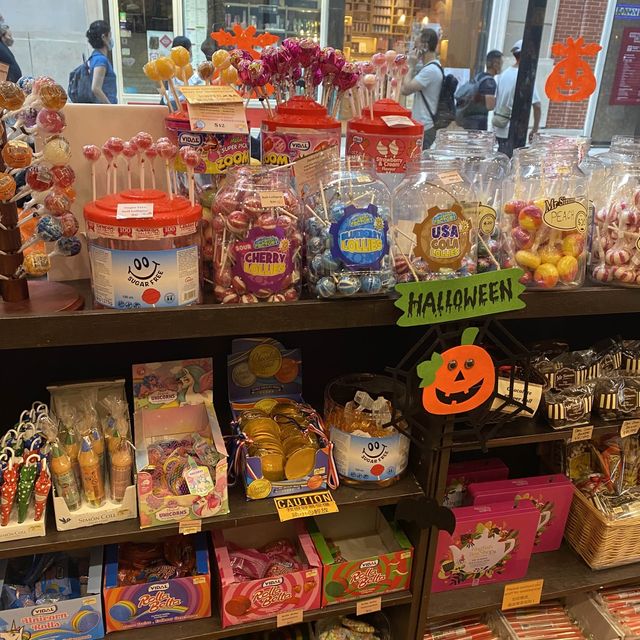  Simms Olde Sweet Shop超靚糖果店