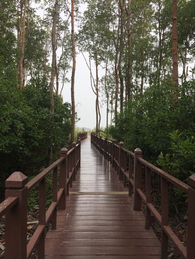 Be the Southernmost Person on Mainland Asia