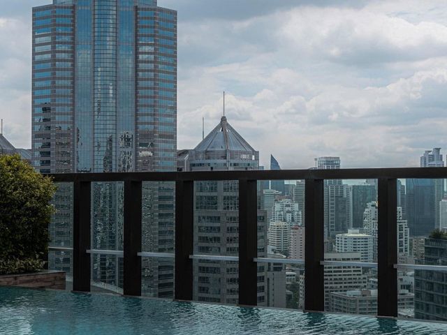 โรงแรมกลางใจเมืองกรุงเทพ วิวแบบนิวยอร์ก