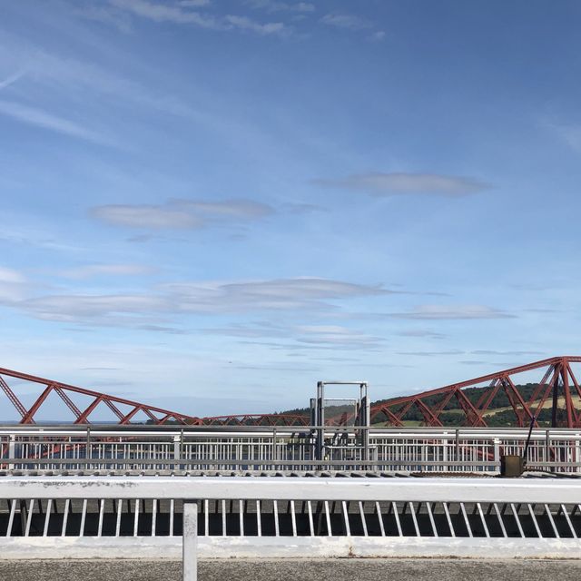 漫遊於蘇格蘭第一座福斯路橋橫跨福斯海灣
