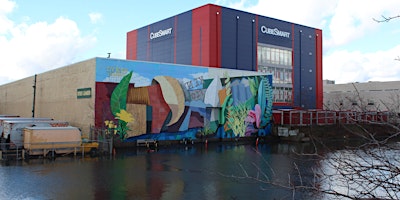 STREET / ART, Brooklyn ("Women's March" theme) | Gowanus Dredgers Canoe Club Boathouse