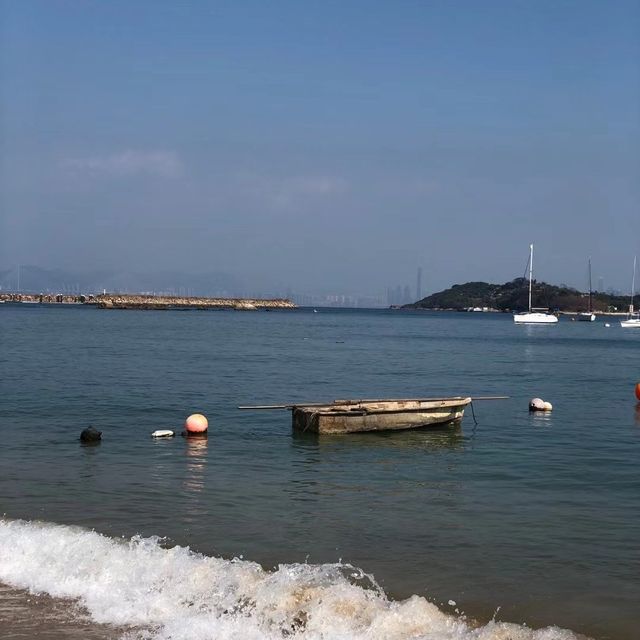 往一個充滿異國風情的小島