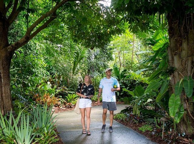 Naples Botanical Garden