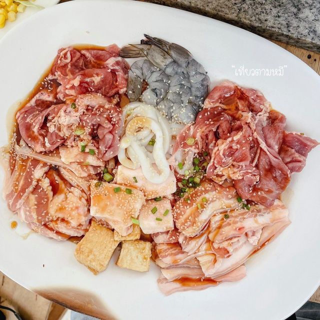 รีวิวคาเฟ่หมูกระทะย่านสีลม (ep.2)