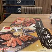 名古屋で仙台名物の牛タンランチ